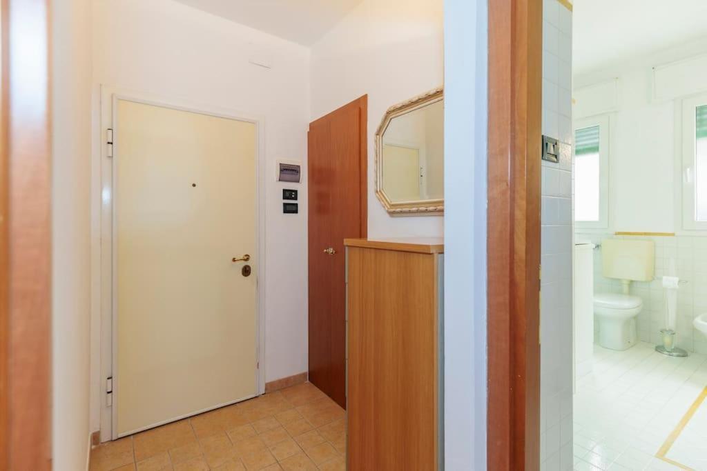 Casa Carla - Comodo Appartamento In Venice Cannaregio - 2 Camere Private Exteriör bild