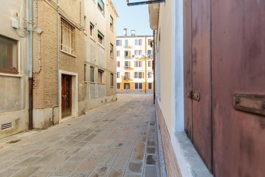Casa Carla - Comodo Appartamento In Venice Cannaregio - 2 Camere Private Exteriör bild